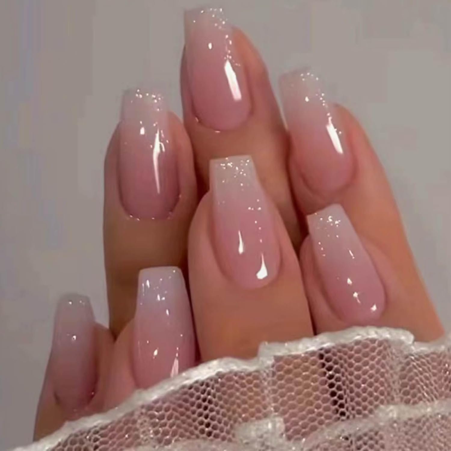 nail shapes in fashion for 2026