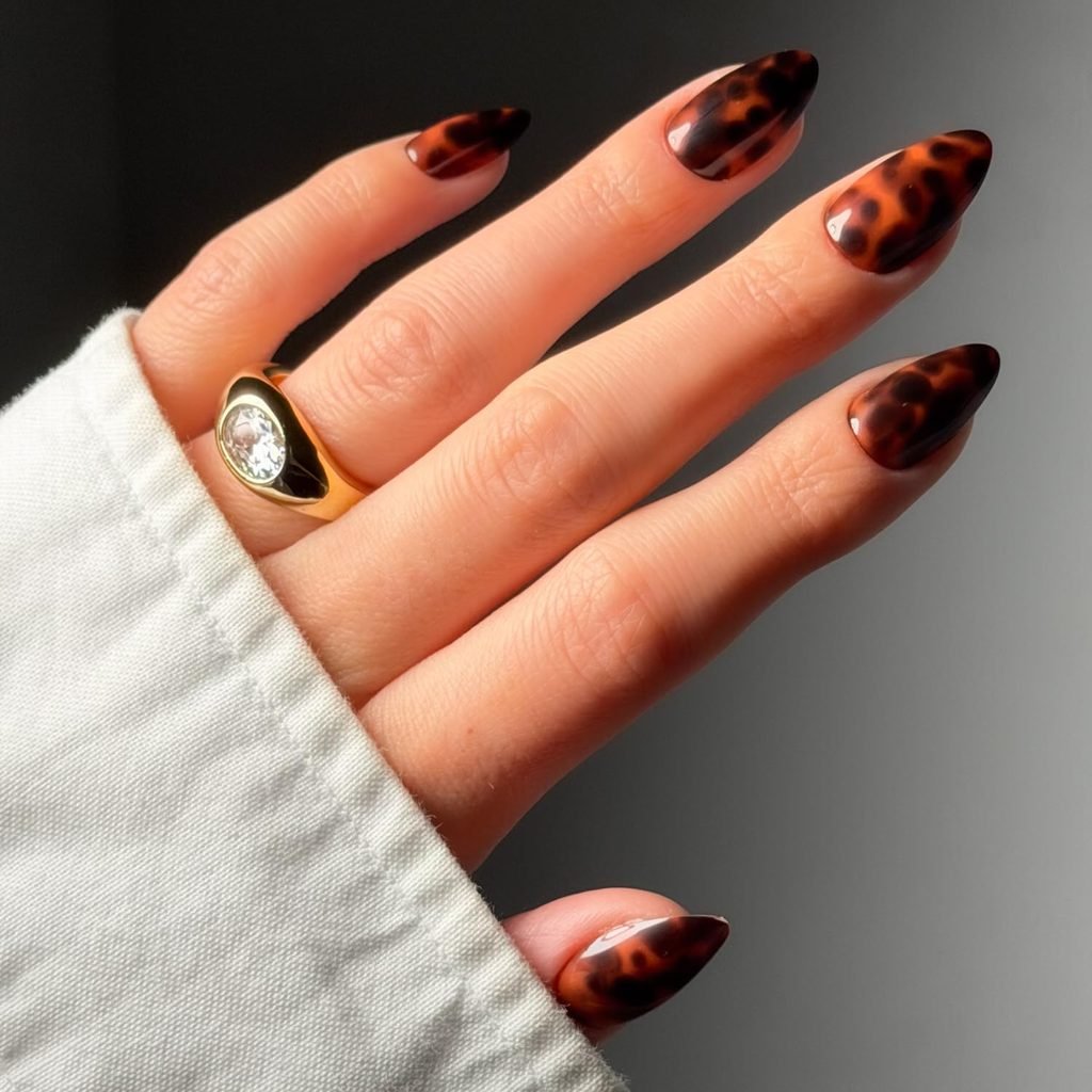 tortoiseshell nail designs